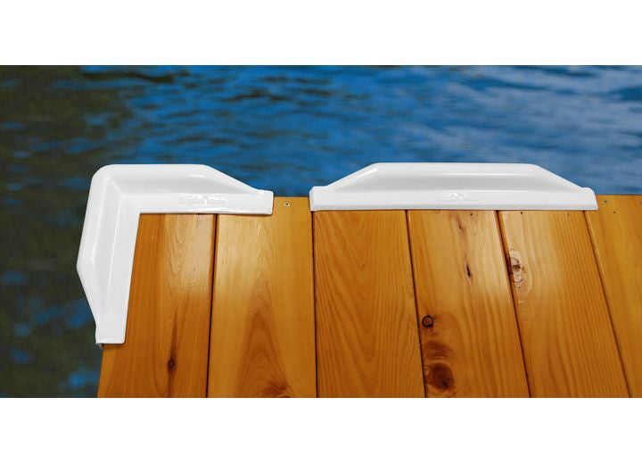 Taylor Made WHT CORNER MOUNT 10IN X 10IN