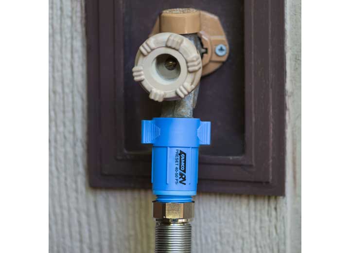 Camco Water Pressure Regulator - Plastic 3/4"