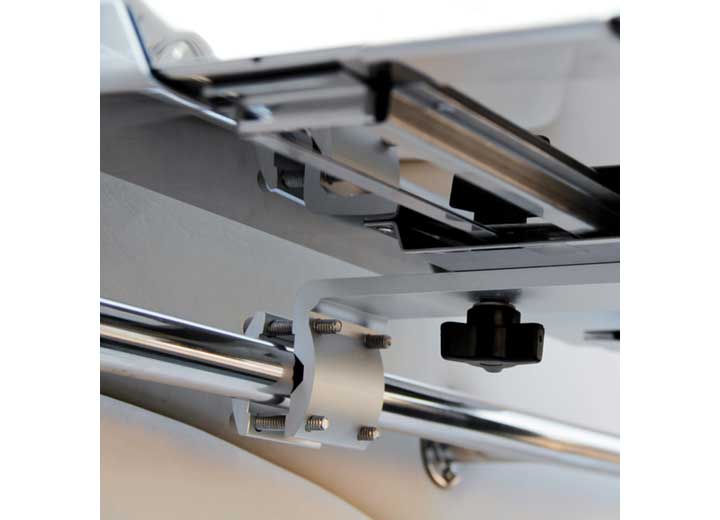 Camco Kuuma Inboard/Outboard Rail Mount for Kuuma Grills
