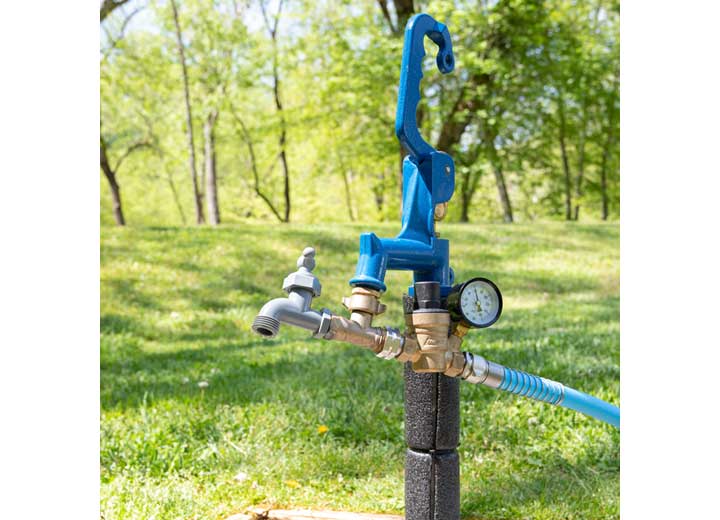 Camco 90 Degree Water Faucet