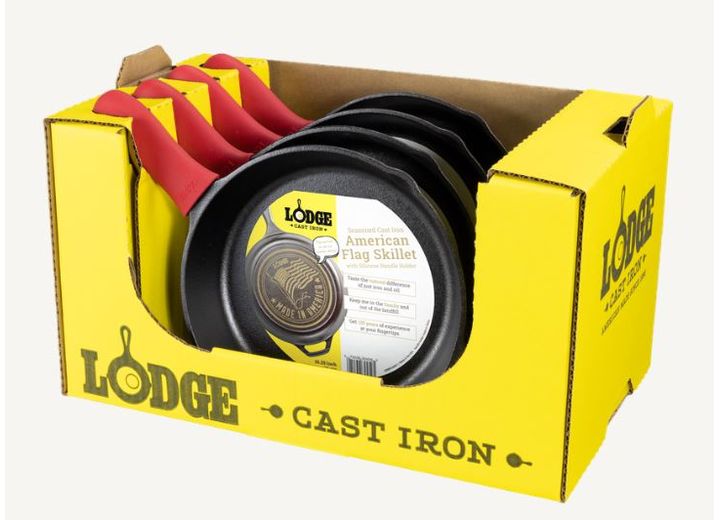 Lodge PACK OF 4 10.25IN SKILLET WITH US FLAG LOGO IN TRAY PACK DISPLAY