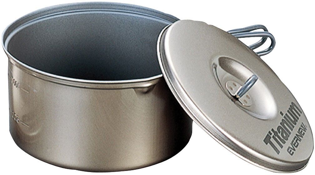 EVERNEW TITANIUM NON-STICK POTS & PANS