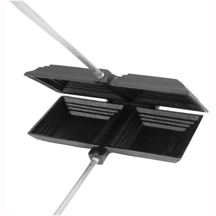 COGHLANS CAST IRON DOUBLE CAMP COOKER
