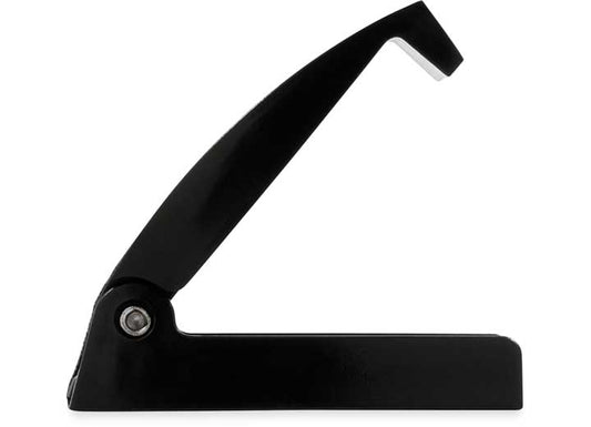 Camco BAGGAGE DOOR CATCHES 2/PACK BLACK