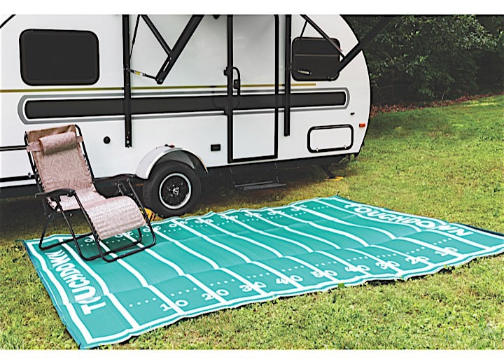 Camco Outdoor American Football Field Mat - 8' x 16'