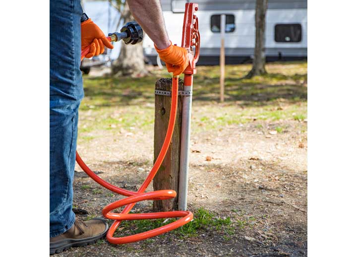 Camco RHINOFLEX 10FT, CLEAN OUT HOSE SYSTEM, WITH RINSE CAP