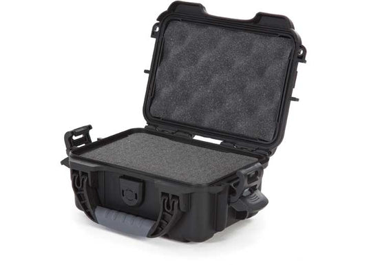NANUK 903 WATERPROOF HARD CASE W/FOAM - BLACK, INTERIOR: 7.4 X 4.9 X 3.1IN