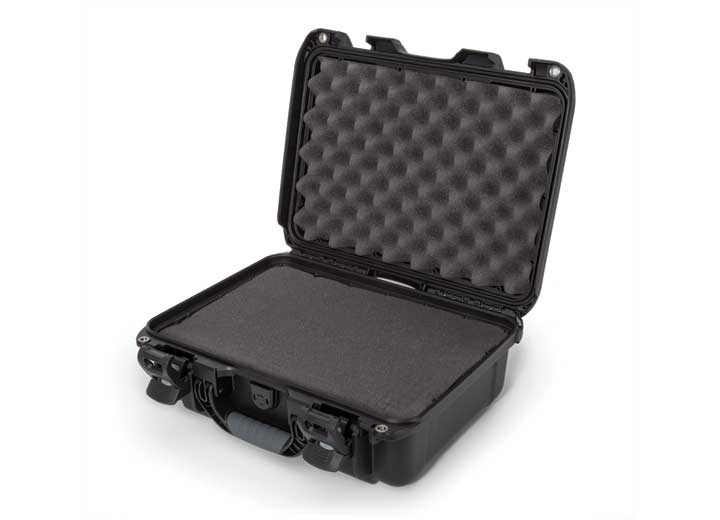 NANUK 920 WATERPROOF HARD CASE W/FOAM - BLACK, INTERIOR: 15 X 10.5 X 6.2IN