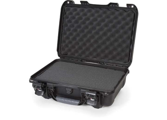 NANUK 923 WATERPROOF HARD CASE W/FOAM - BLACK, INTERIOR: 16.7 X 11.3 X 5.4IN