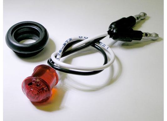 Peterson Manufacturing PetersonManufacturing 176LED - Red3/4"PCRatedClearance&SideMarkerLightW/.180Bullets&Grommet(PolyPack)